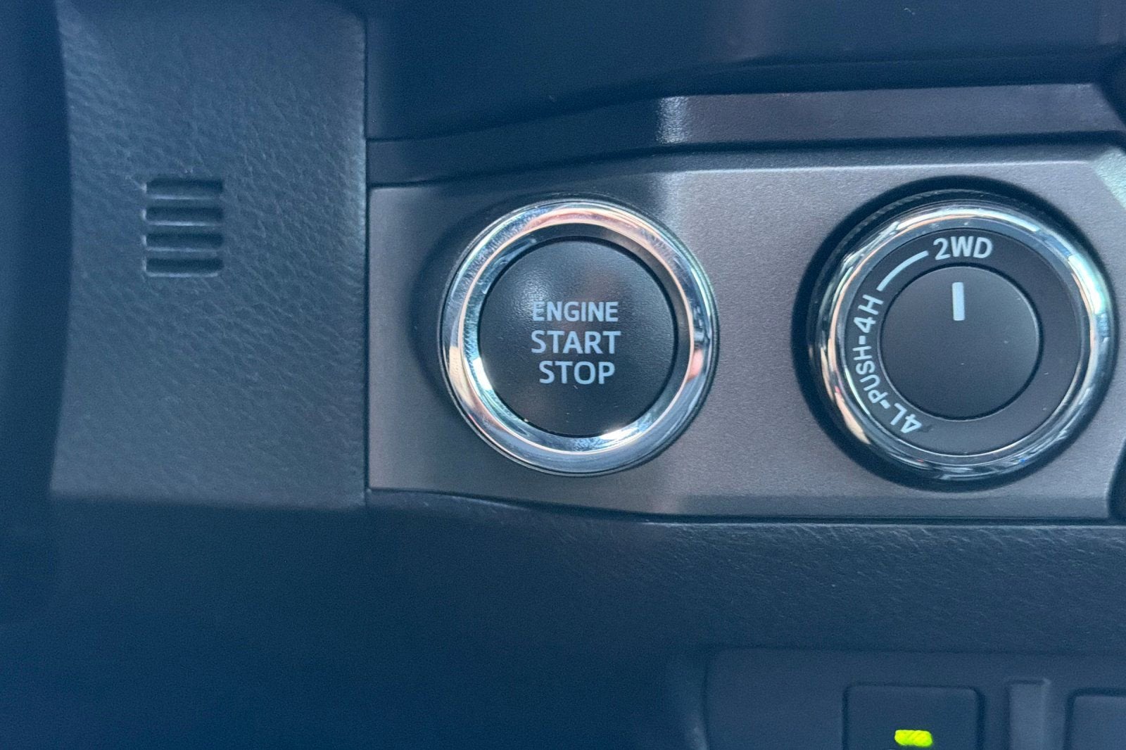 2021 Toyota Tacoma 4WD SR