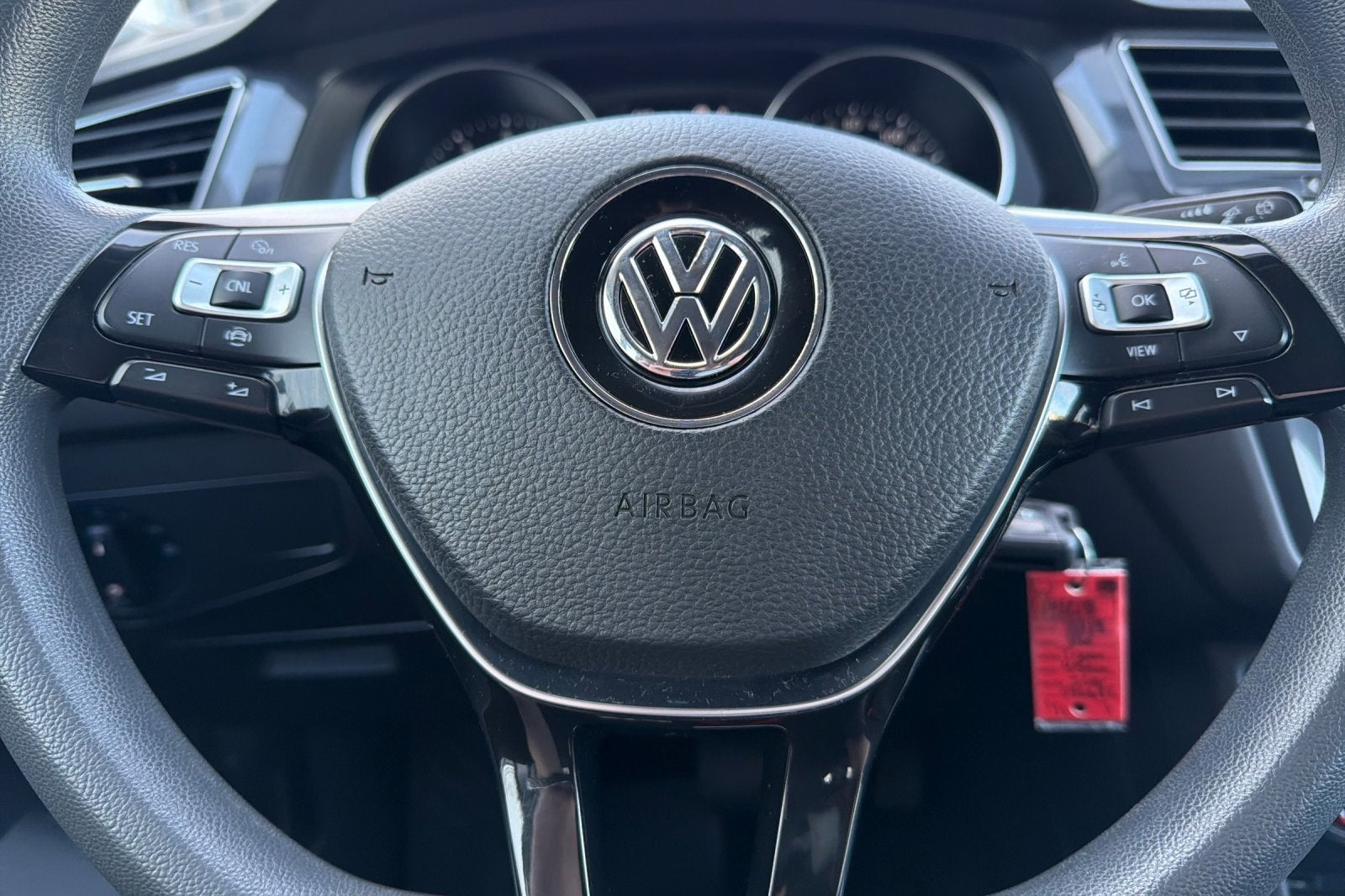 2019 Volkswagen Tiguan S