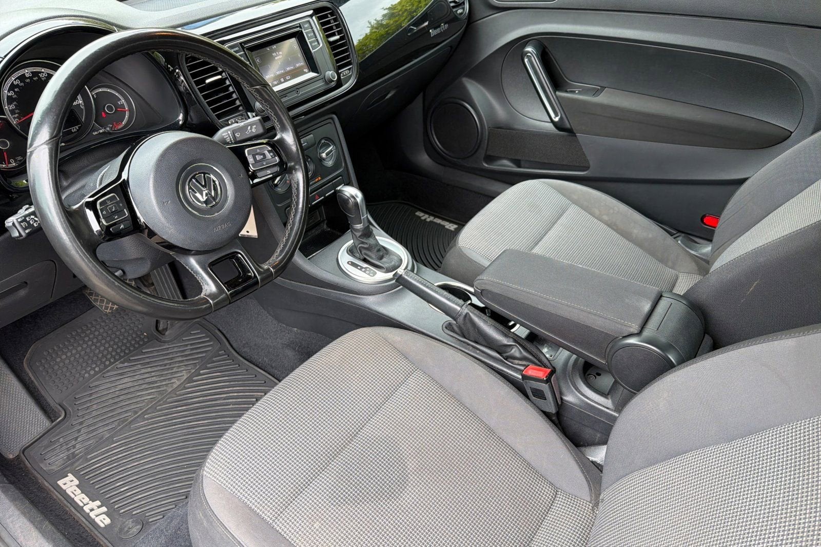 2017 Volkswagen Beetle 1.8T Fleet