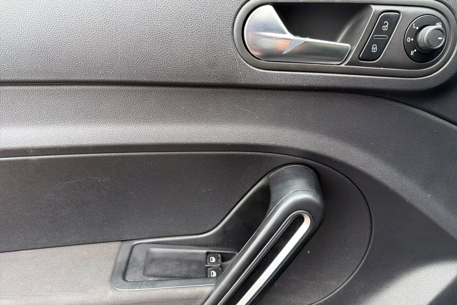 2017 Volkswagen Beetle 1.8T Fleet
