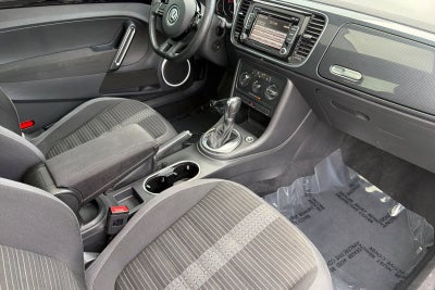 2014 Volkswagen Beetle 2.0T Turbo R-Line