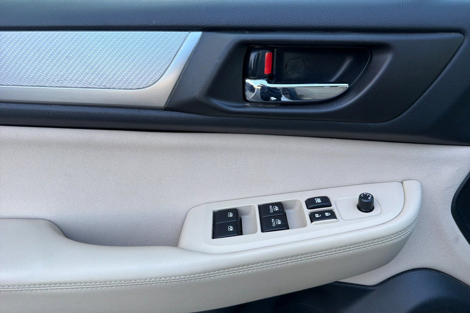 2018 Subaru Outback Premium