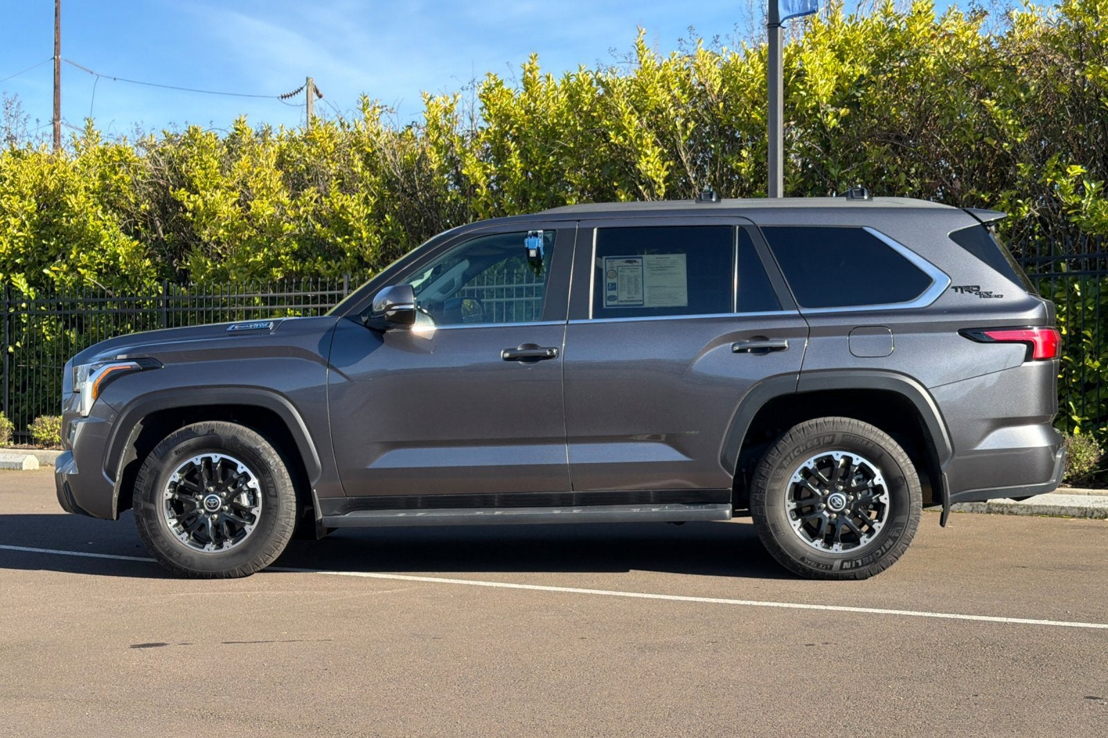 2024 Toyota Sequoia SR5