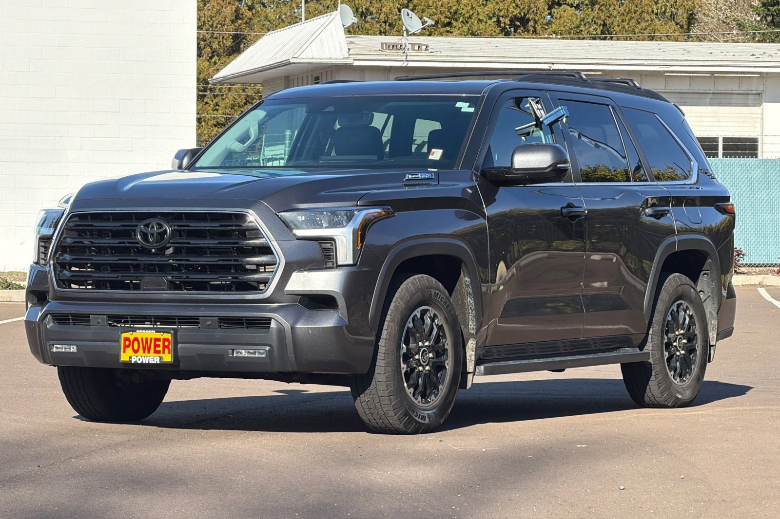 2024 Toyota Sequoia SR5