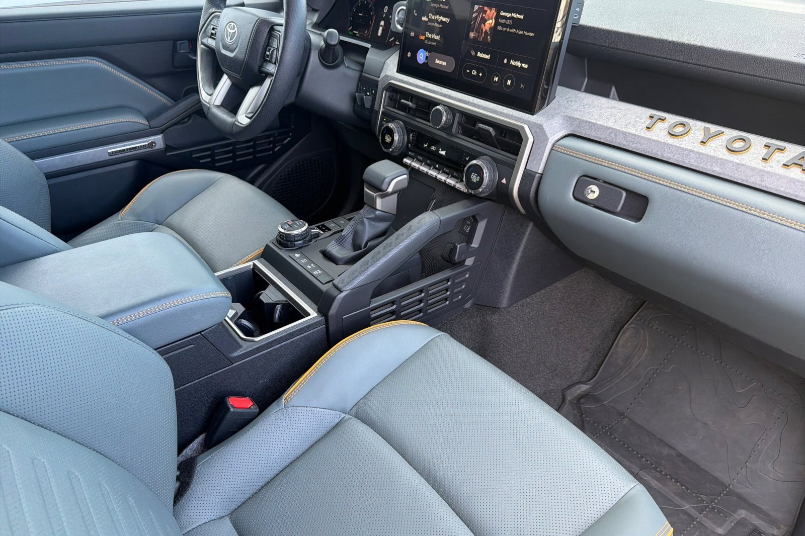 2025 Toyota 4Runner Hybrid TRD Off Road