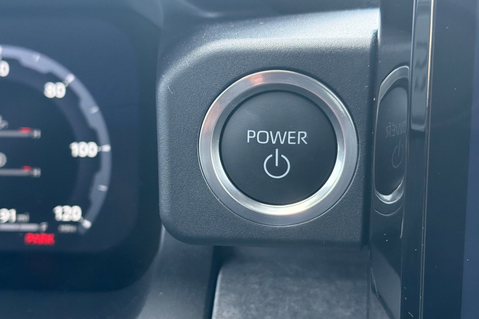 2025 Toyota 4Runner Hybrid TRD Off Road