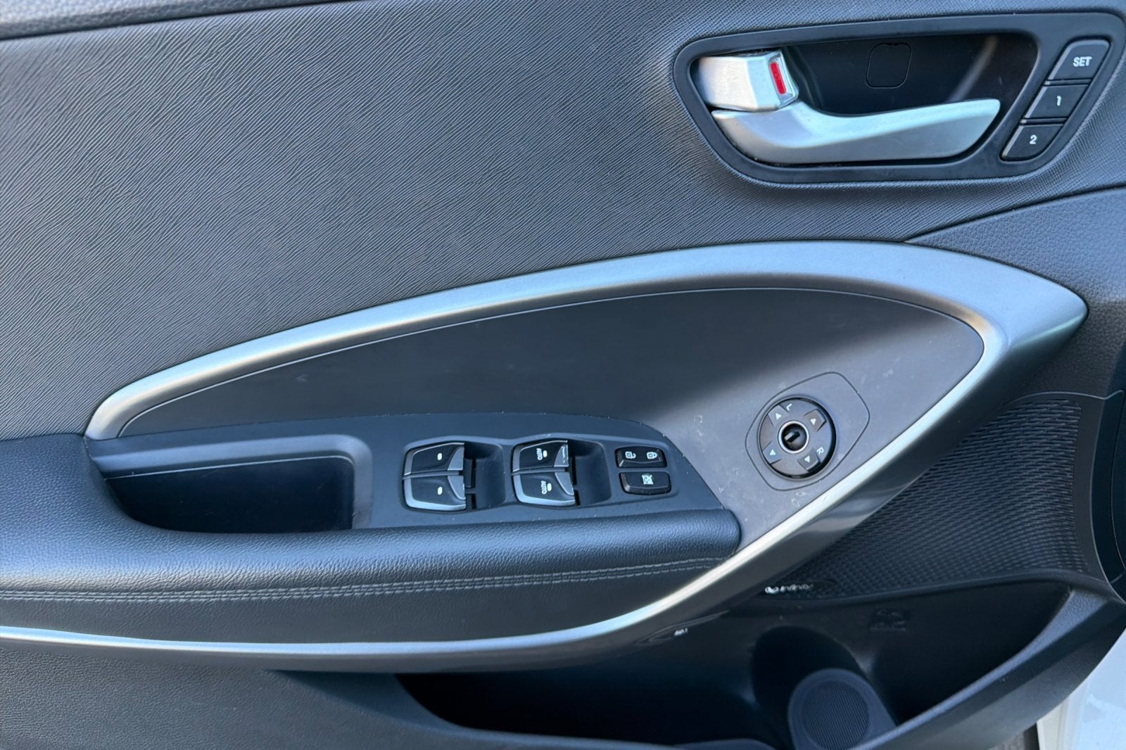 2017 Hyundai Santa Fe SE Ultimate