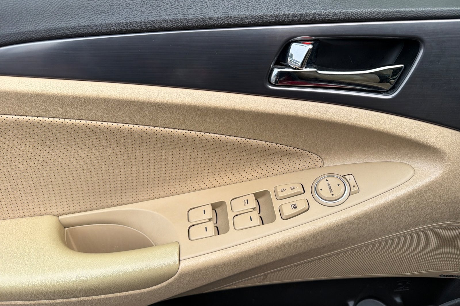 2012 Hyundai Sonata Hybrid