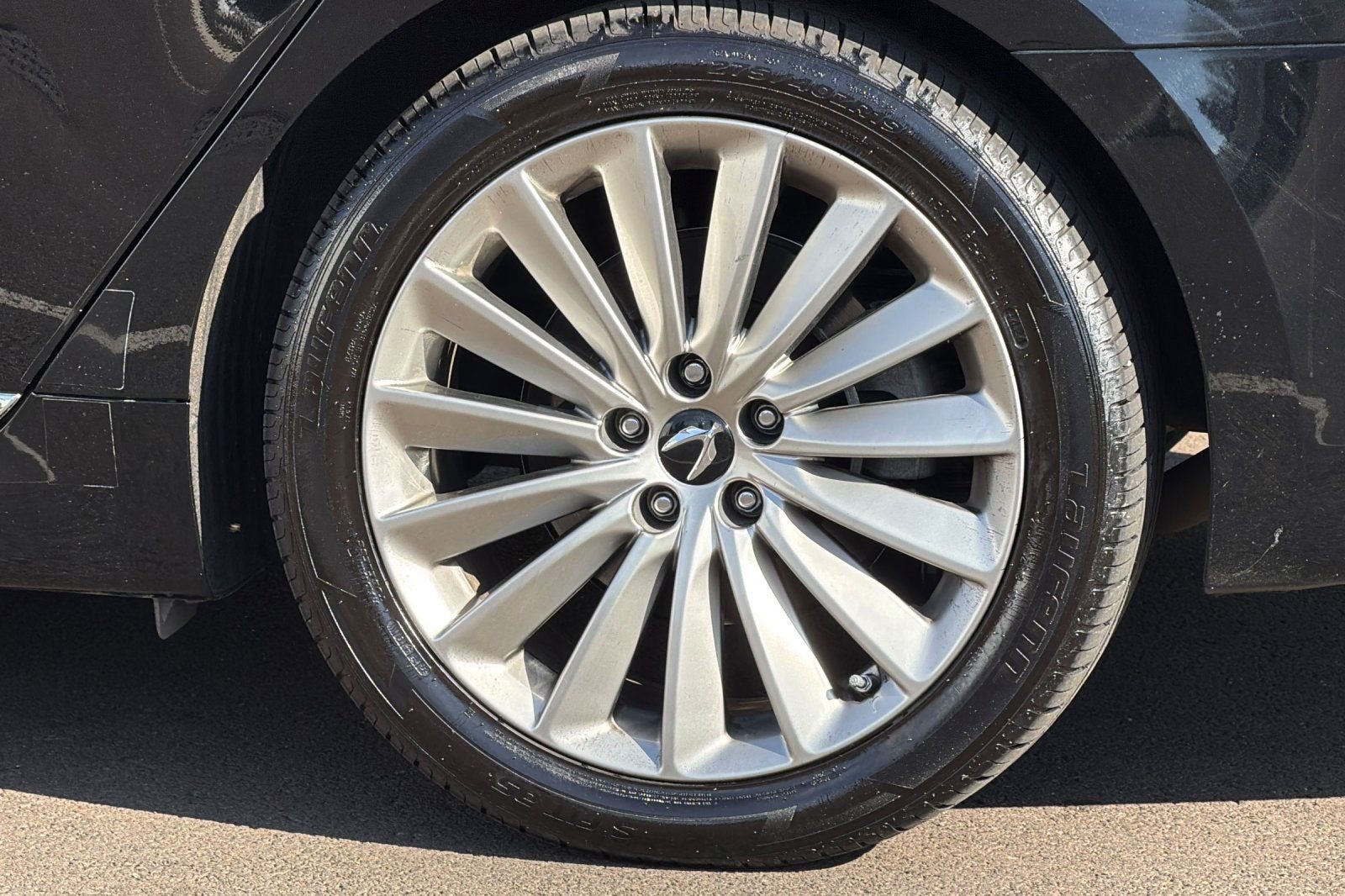 2016 Hyundai Equus Signature