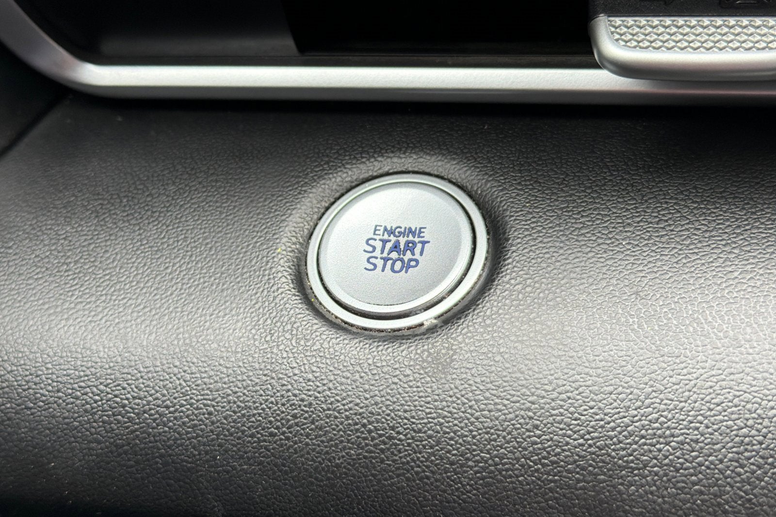 2022 Hyundai Elantra Hybrid Blue