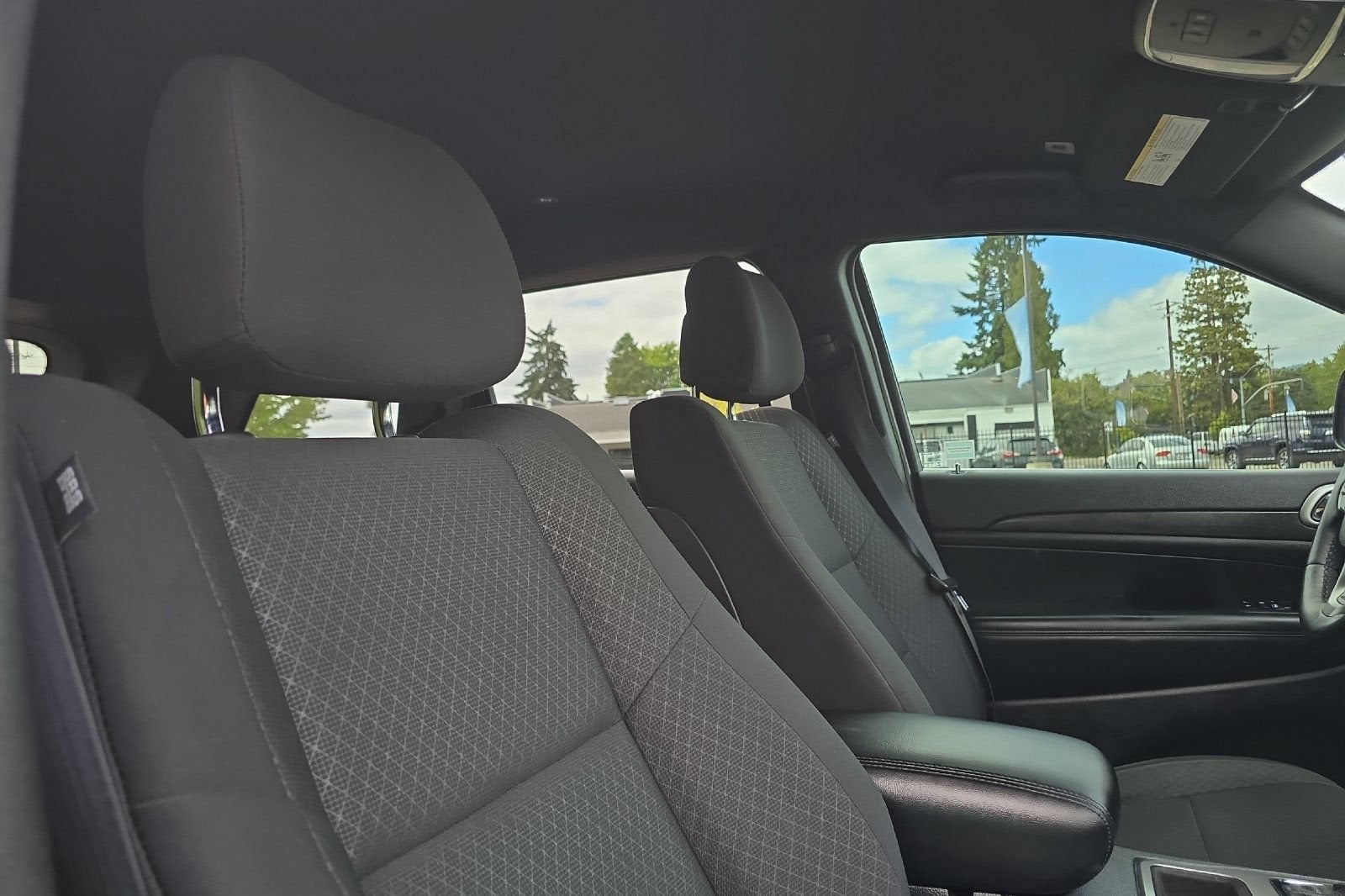 2018 Jeep Grand Cherokee Laredo E