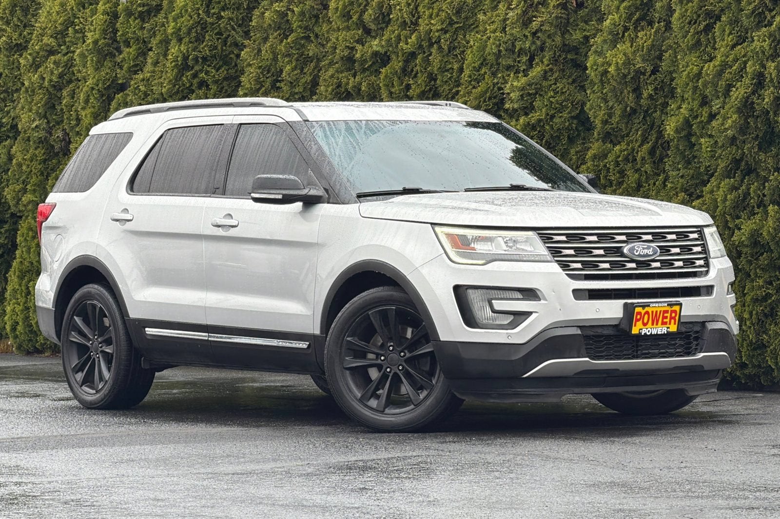 Used 2017 Ford Explorer XLT with VIN 1FM5K7D81HGB53641 for sale in Corvallis, OR