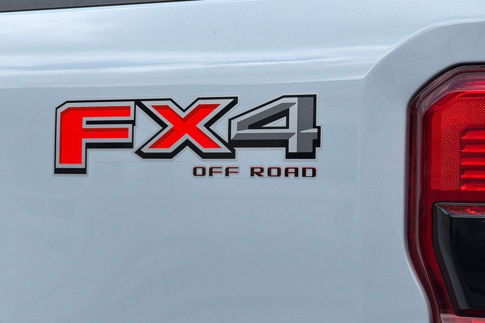 2025 Ford Super Duty F-350 SRW XL