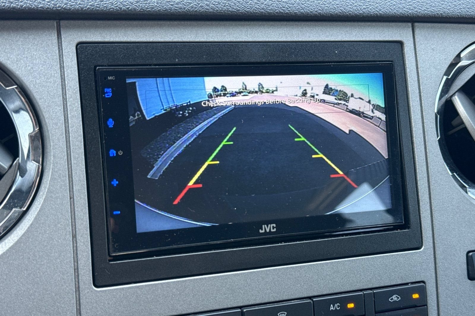 2015 Ford Super Duty F-350 SRW XLT