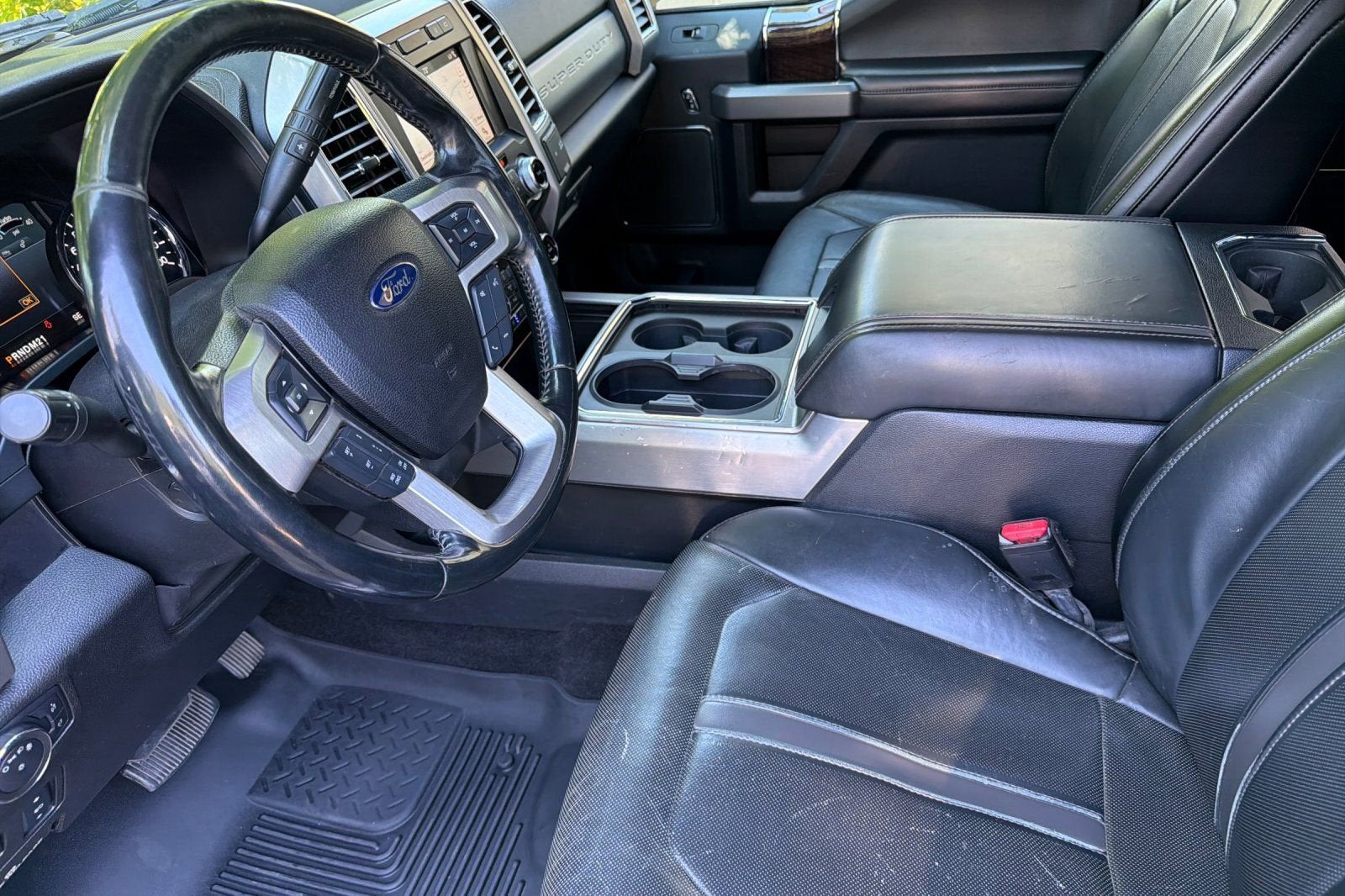 2017 Ford Super Duty F-350 SRW Platinum
