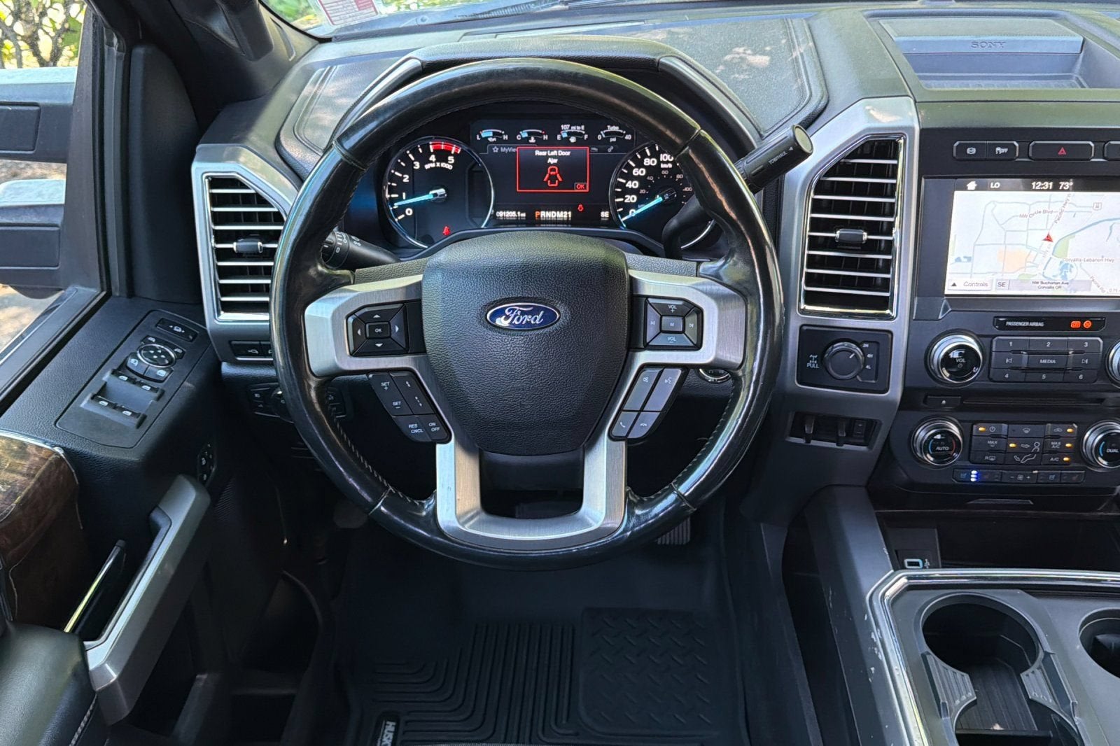 2017 Ford Super Duty F-350 SRW Platinum