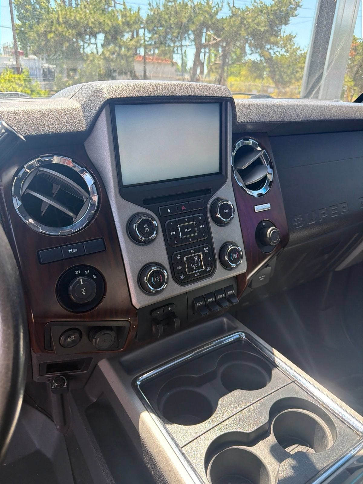 2015 Ford Super Duty F-350 SRW Platinum