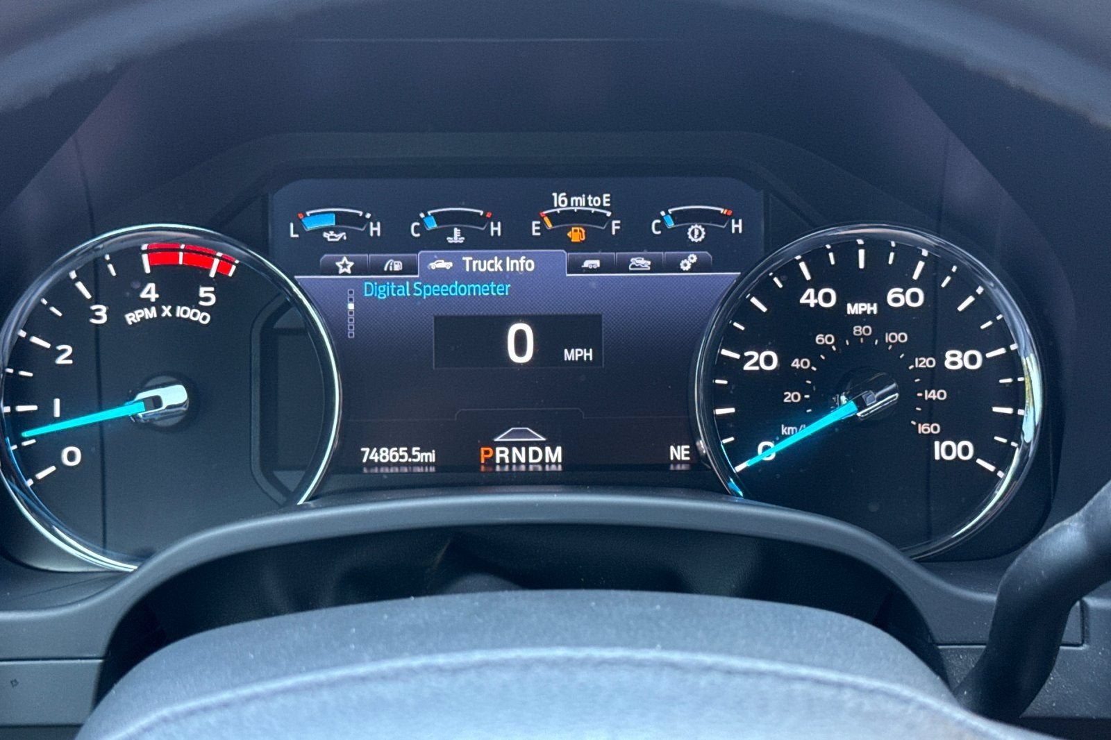 2022 Ford Super Duty F-350 SRW Platinum