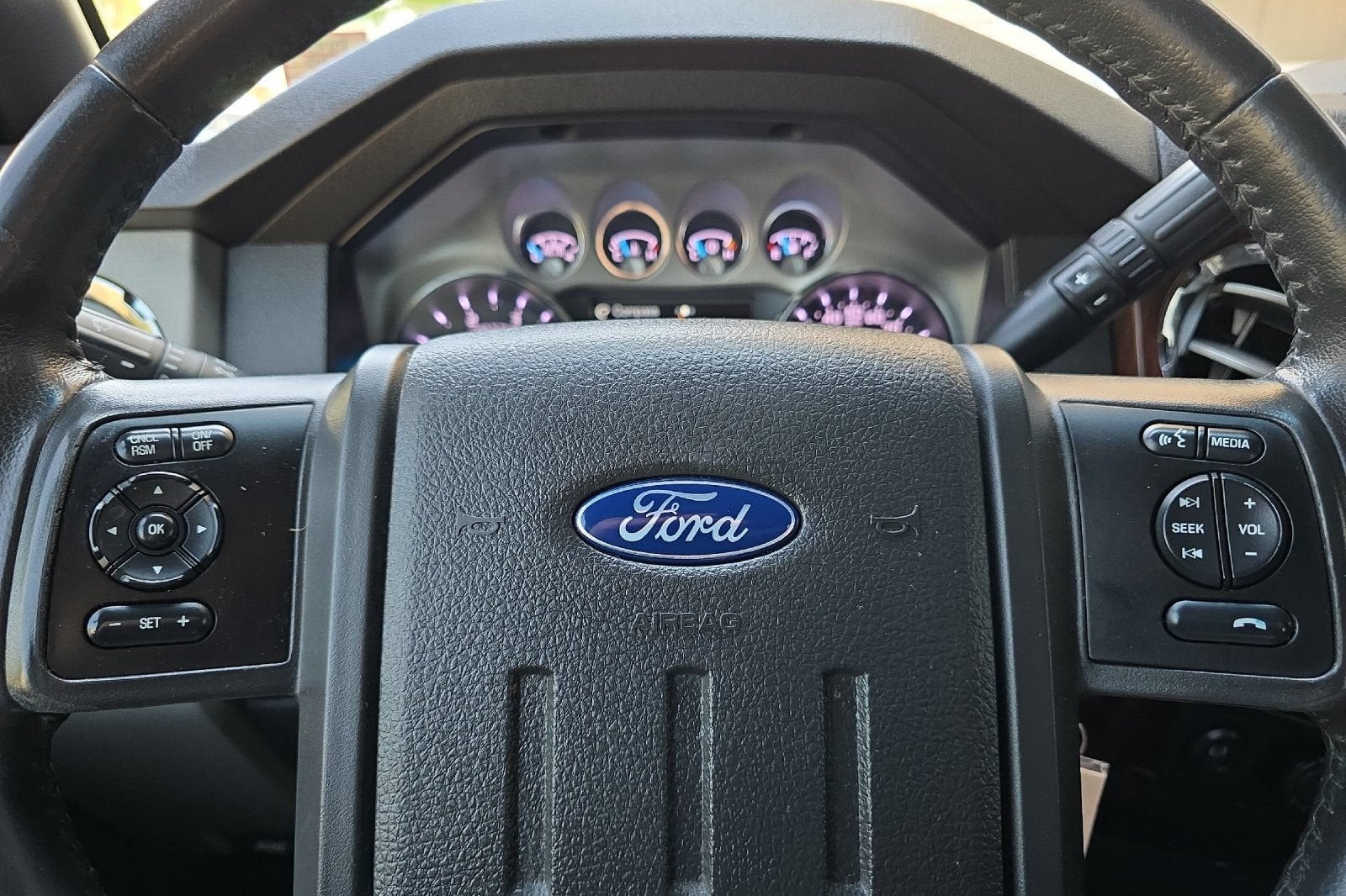 2015 Ford Super Duty F-350 SRW Platinum