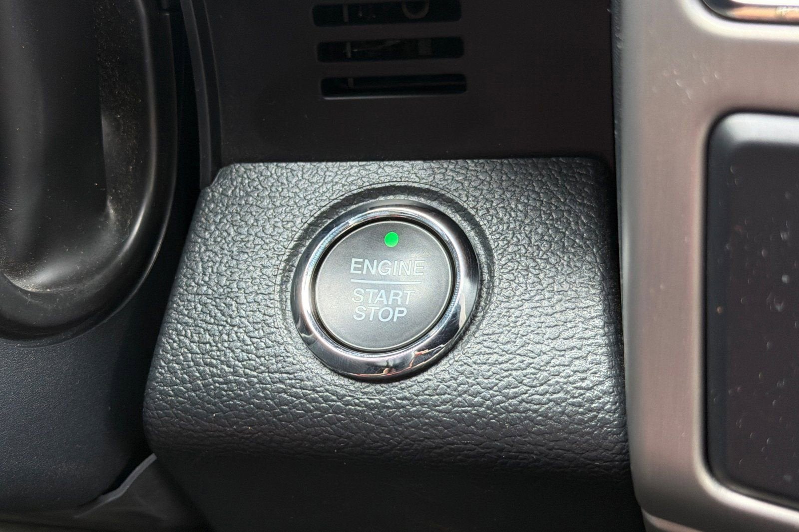 2022 Ford Super Duty F-350 DRW XL