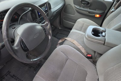 2002 Ford F-150 XLT