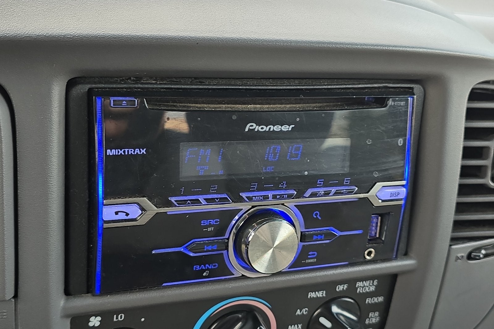 2002 Ford F-150 XLT