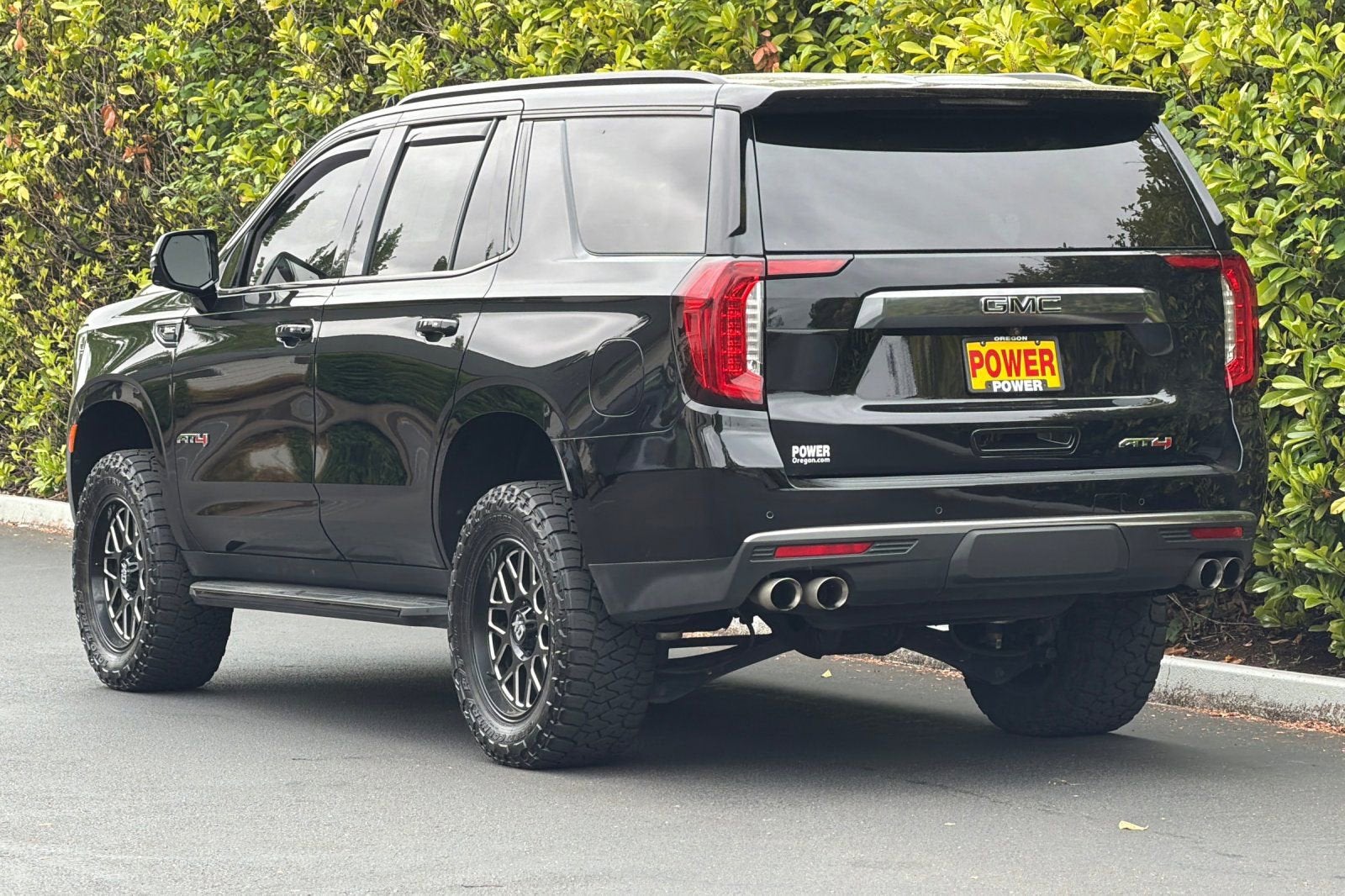 2023 GMC Yukon AT4