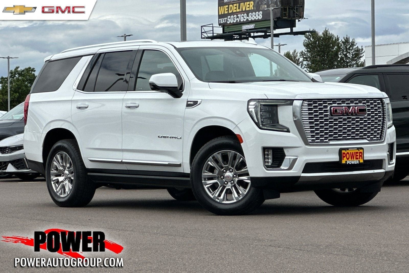 2022 GMC Yukon 4WD Denali's photo