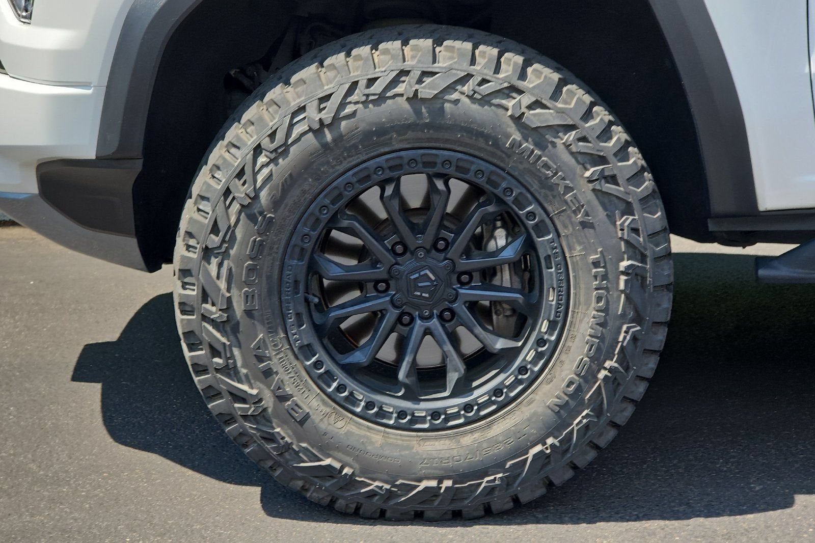 2023 GMC Canyon AT4X