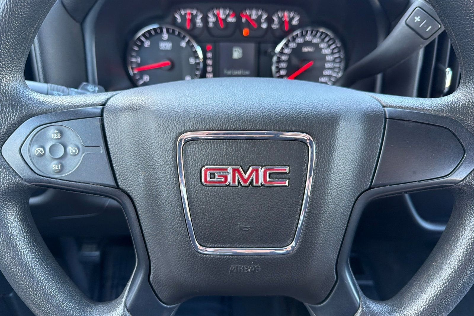 2014 GMC Sierra 1500 DBL CAB 4WD 143.5