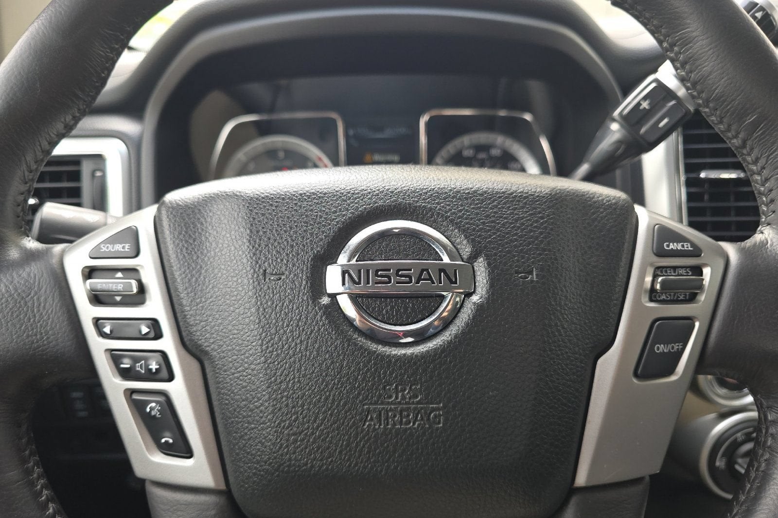 2018 Nissan Titan XD SV