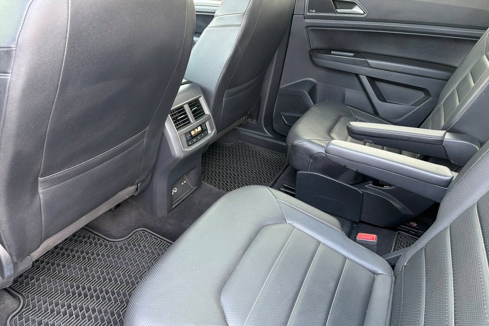 2019 Volkswagen Atlas 3.6L V6 SEL Premium