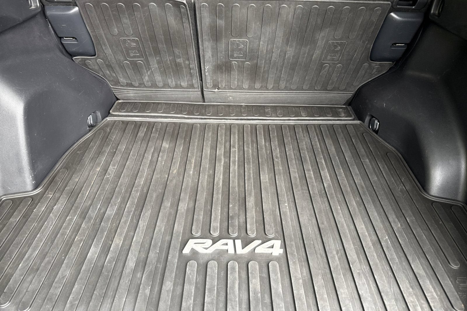 2019 Toyota RAV4 Adventure