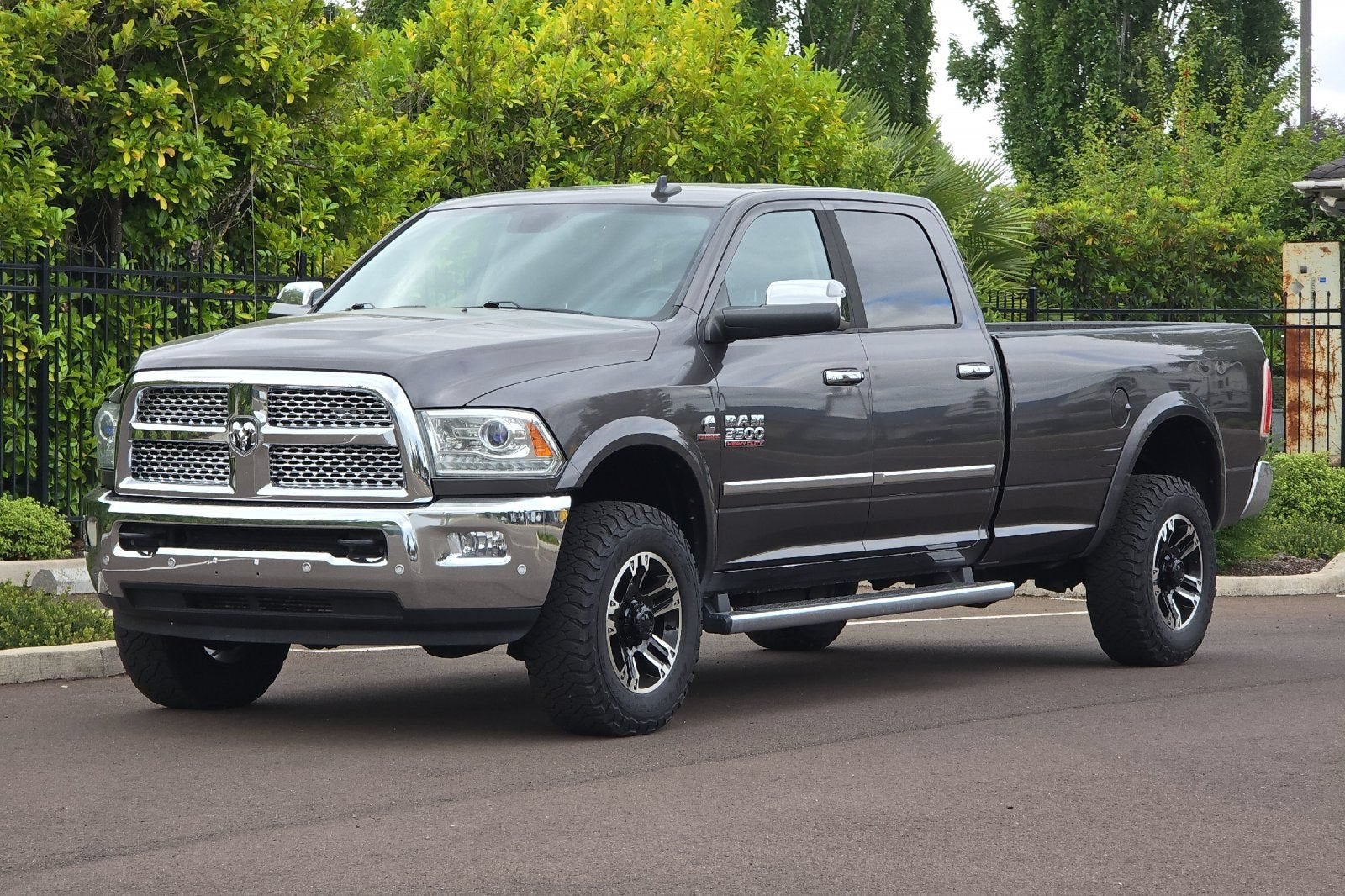 2016 RAM 3500 Laramie
