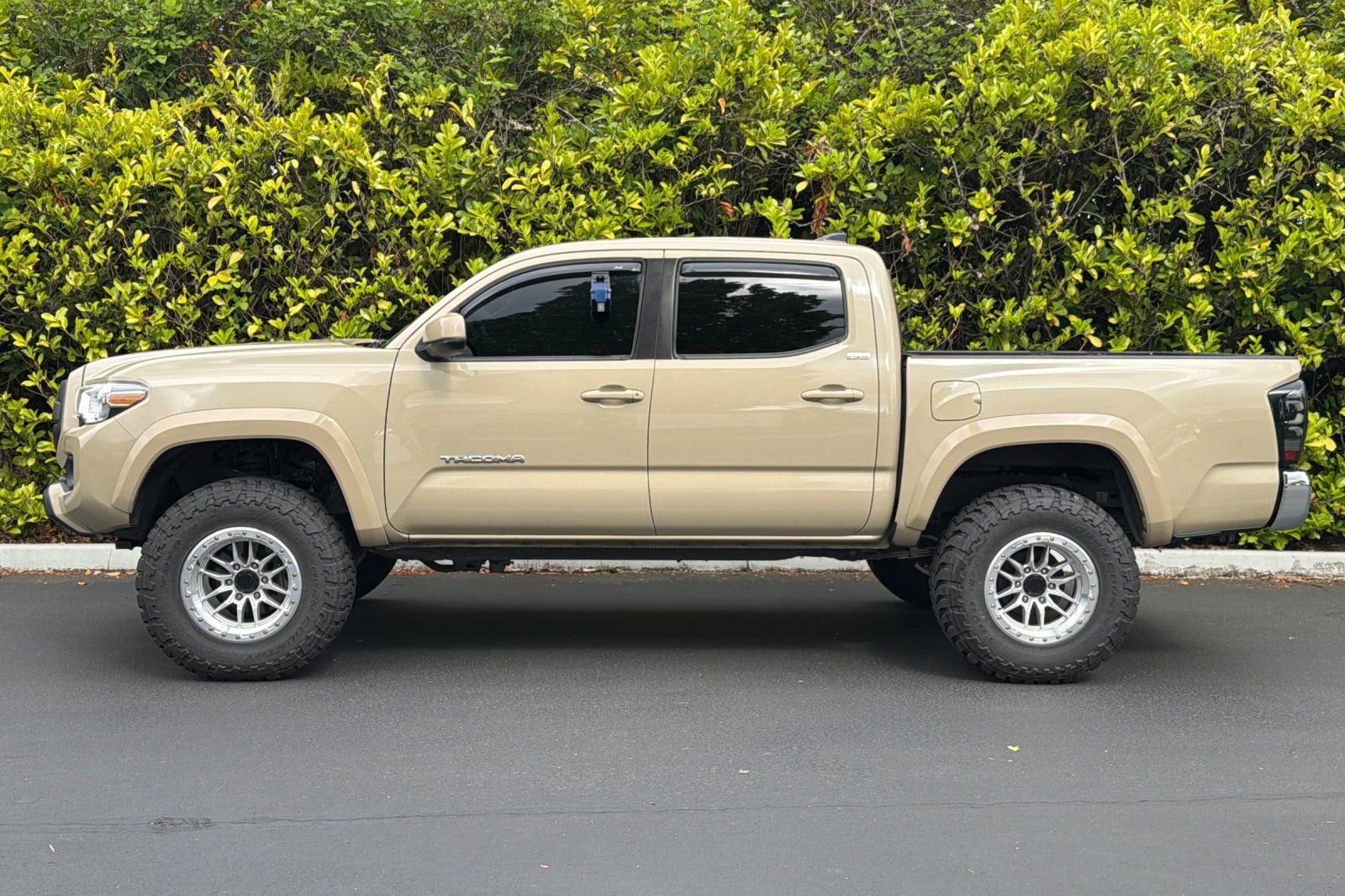 2019 Toyota Tacoma 4WD SR