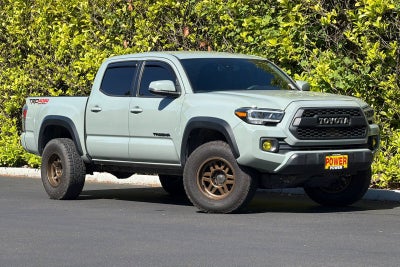 2022 Toyota Tacoma 4WD SR