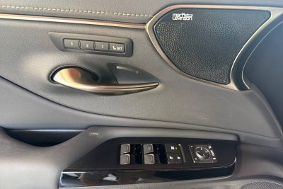 2024 Lexus ES ES 300h Luxury