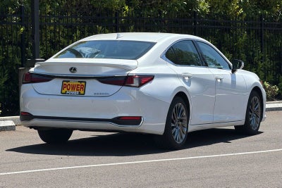 2024 Lexus ES ES 300h Luxury