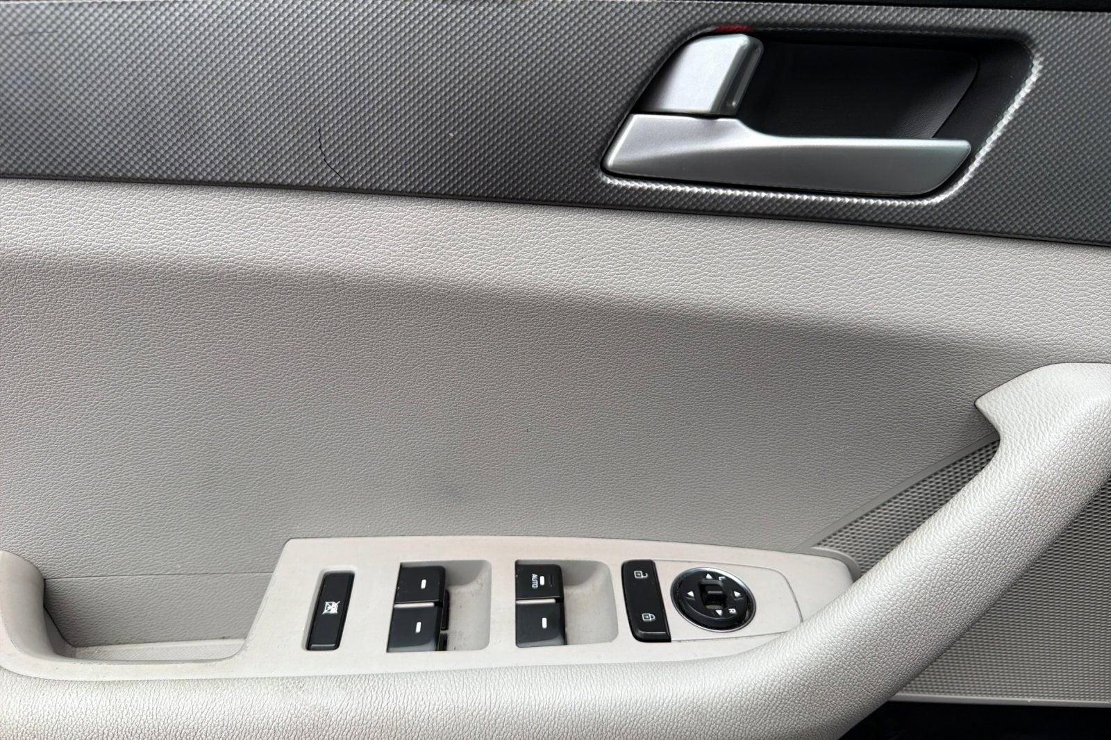 2016 Hyundai Sonata 2.4L SE