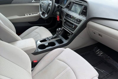 2016 Hyundai Sonata 2.4L SE