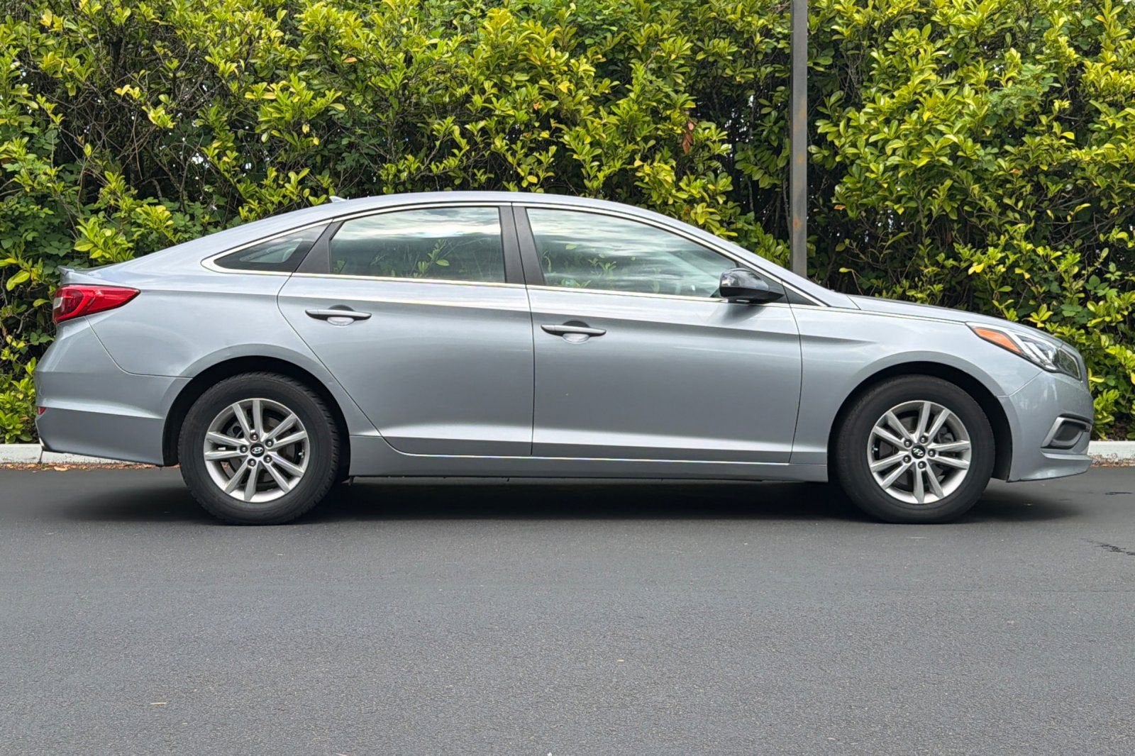 2016 Hyundai Sonata 2.4L SE