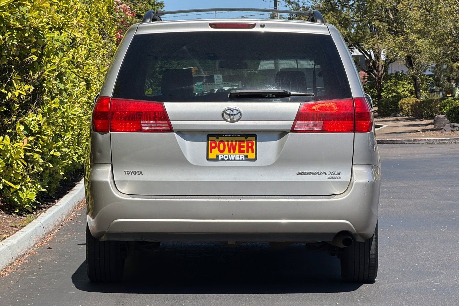 2004 Toyota Sienna XLE
