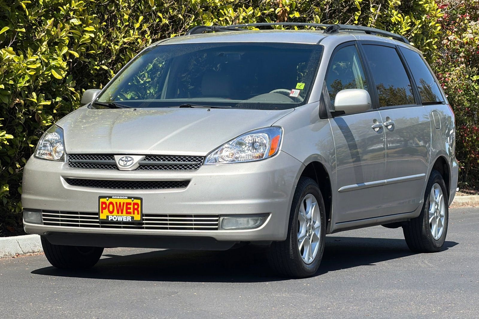 2004 Toyota Sienna XLE