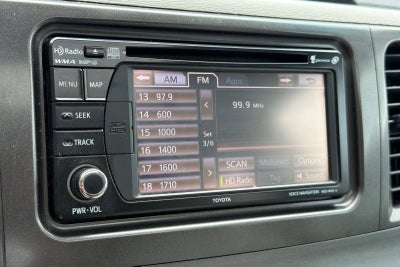 2013 Toyota Sienna XLE