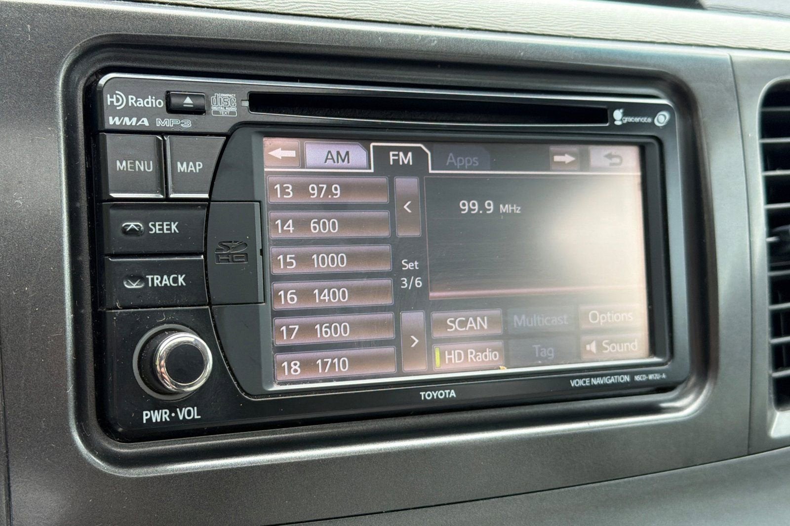 2013 Toyota Sienna XLE