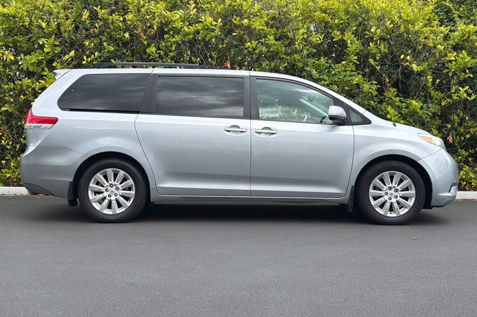 2013 Toyota Sienna XLE