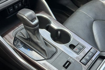 2021 Toyota Highlander Hybrid Platinum