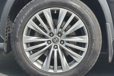 2021 Toyota Highlander Hybrid Platinum