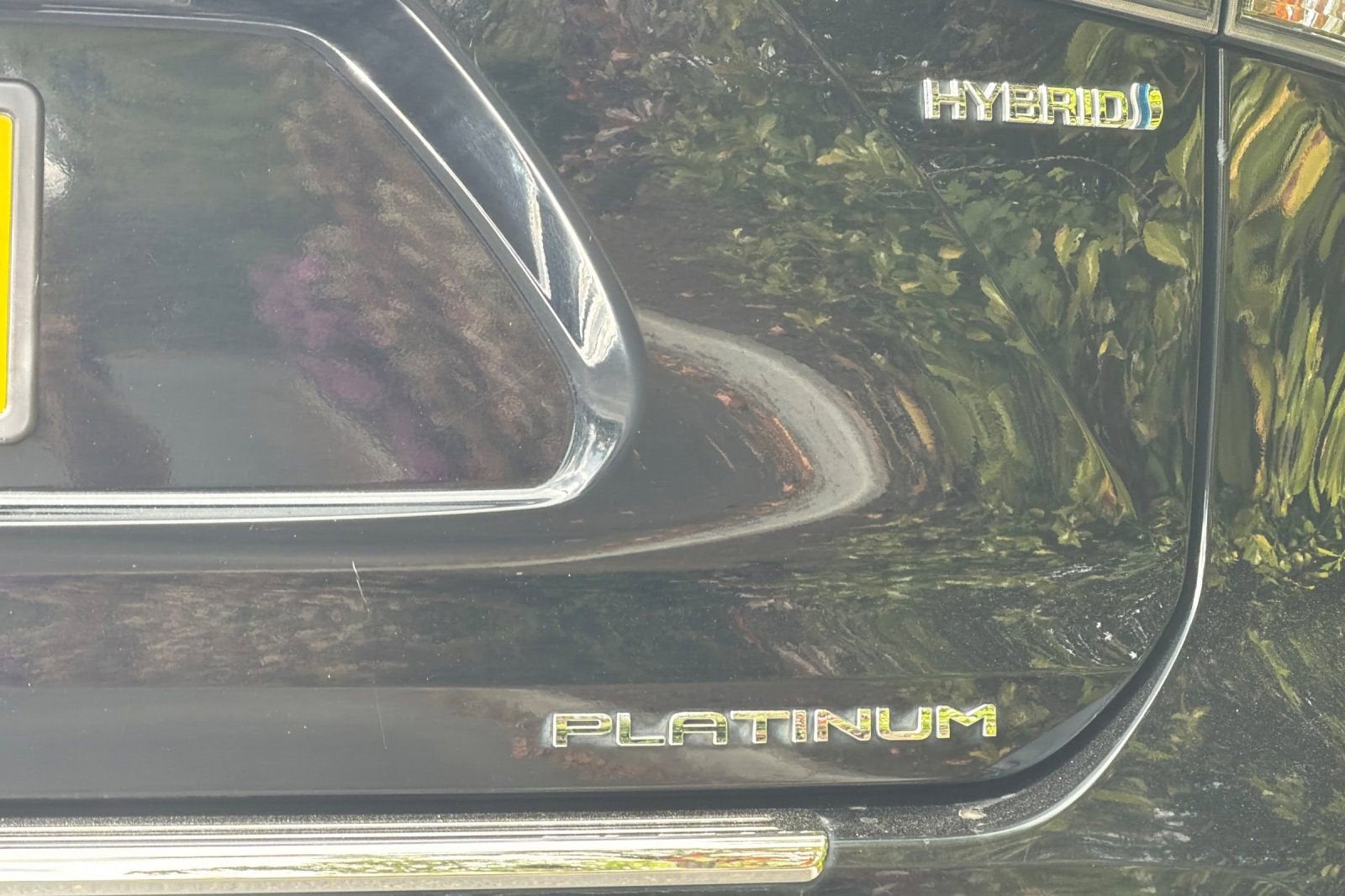 2021 Toyota Highlander Hybrid Platinum