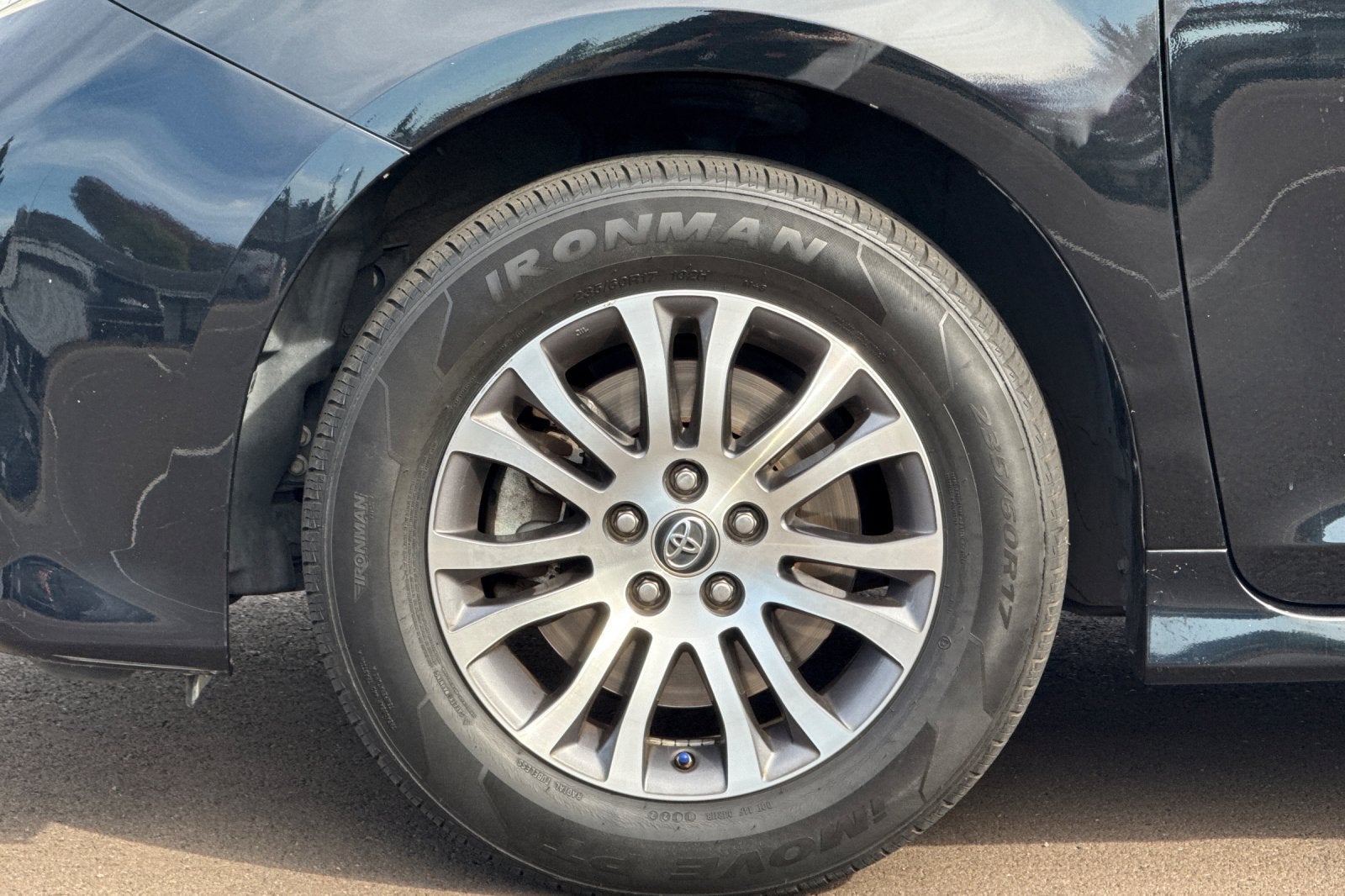 2019 Toyota Sienna XLE Auto Access Seat